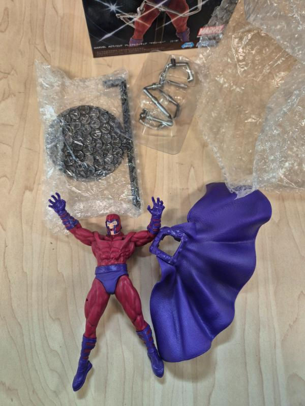 Miniature : Figurine Marvel Act/Cut : Magneto