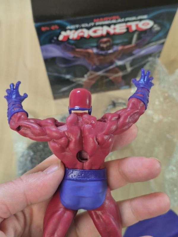Miniature : Figurine Marvel Act/Cut : Magneto