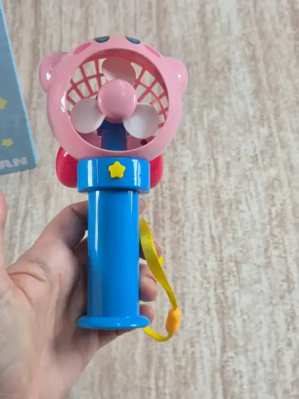 Miniature : Petit ventilateur à main Kirby