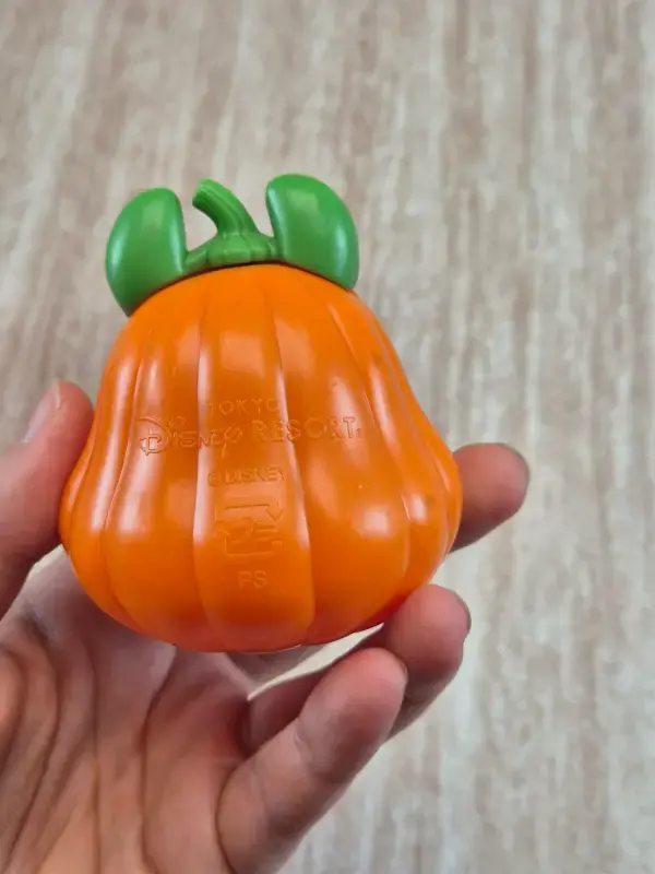 Miniature : Figurine Disney Halloween : Tic (Tic& Tac / Chip'nDale) Citrouille