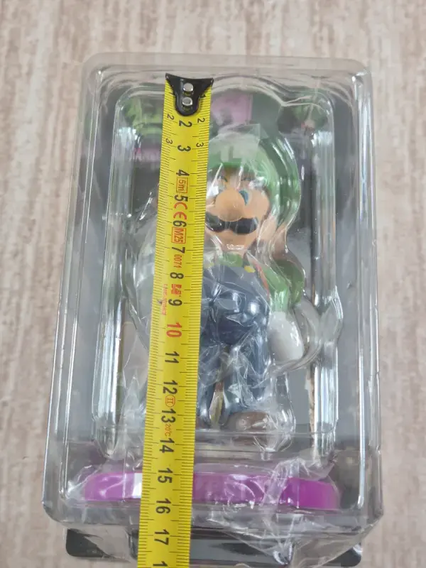 Thumbnail: Figurine Luigi's Mansion 2 : Luigi