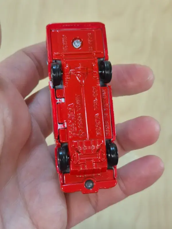 Miniature : Tomica 119 : Morita Fire Fighting Ambulance