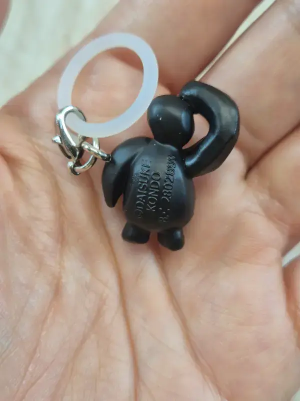 Miniature : Gashapon Strap Daisuke Kondo : Pingouin