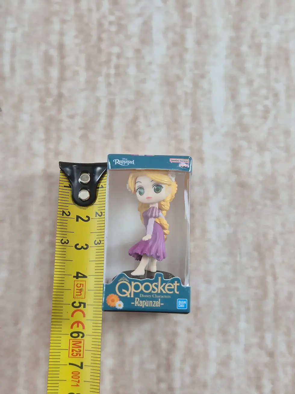 Miniature : Gashapon figurine Disney Qposket Miniature : Raiponce (Rapunzel / Tangled)