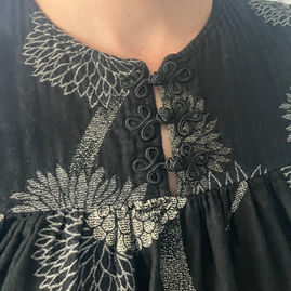 Frog closure detail on the Beltane Top B