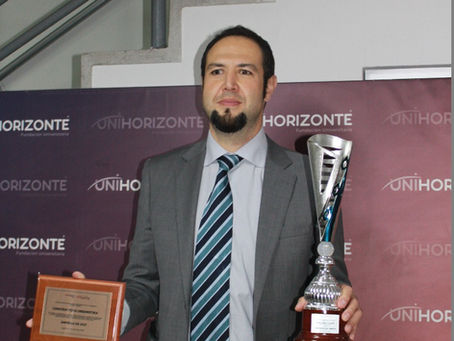 Fuimos premiados como "Empresa del 2021" en los Premios Personaje Impacta 2021