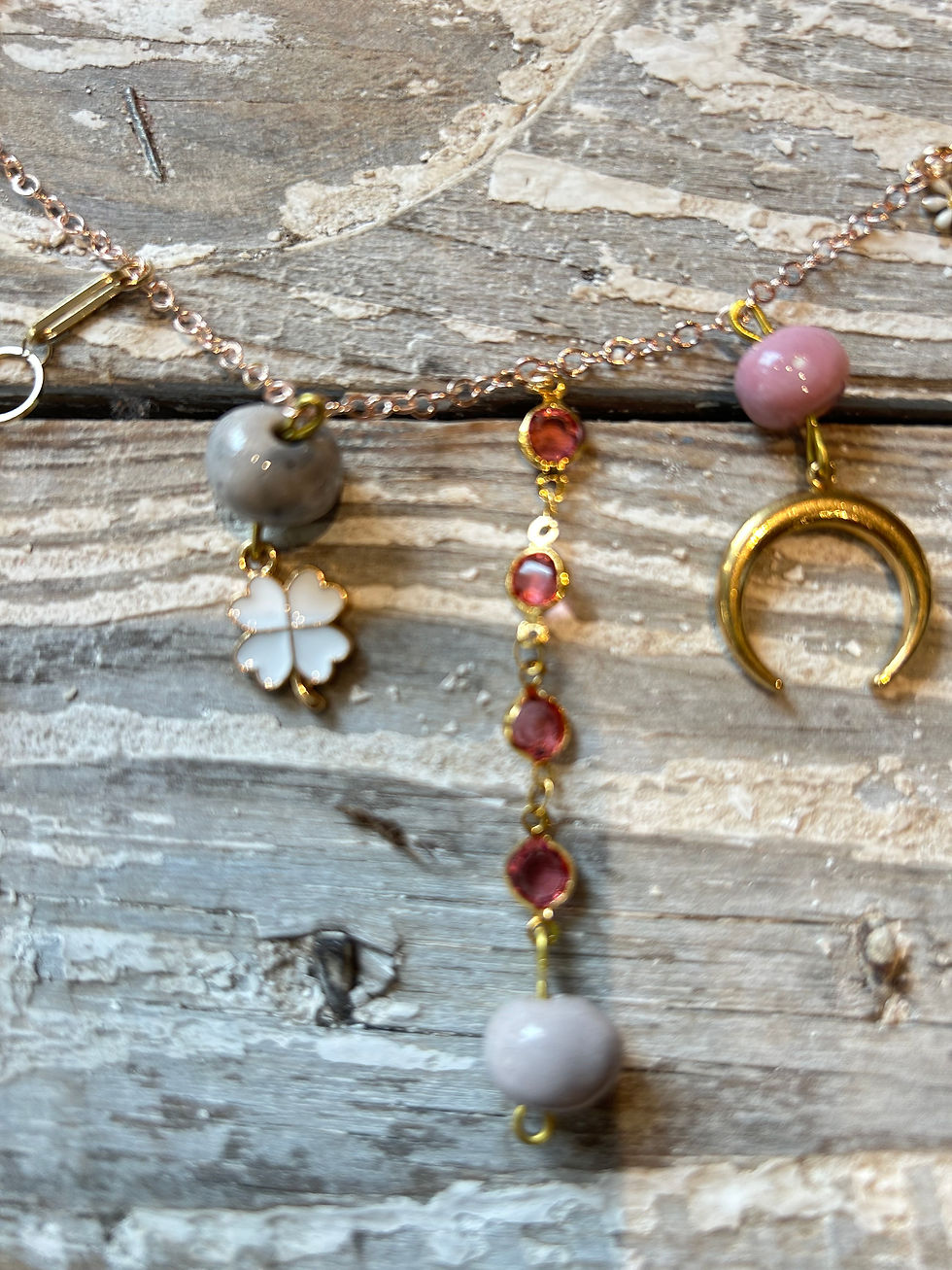 Thumbnail: Chain natural girocollo