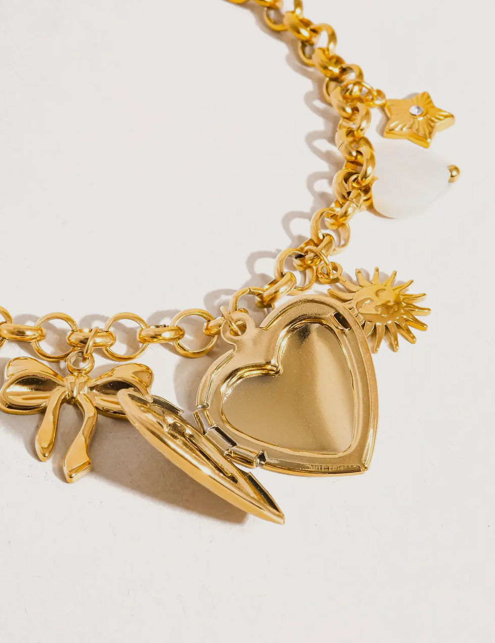 Thumbnail: 18K Heart Locket Charm Bracelet Non-Tarnish 