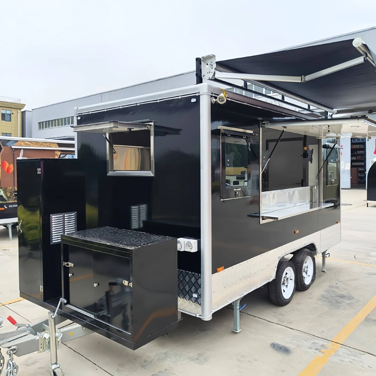 The Black Pro-Series Mobile Kitchen (3.5m Dual-Axle)