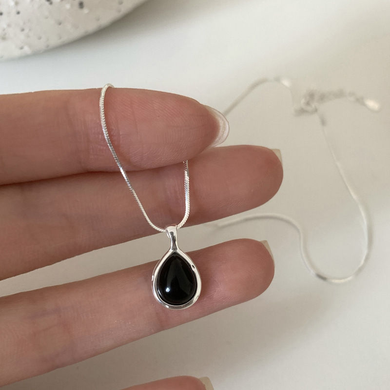 925 Sterling Silver Black Agate Water Drop Necklace