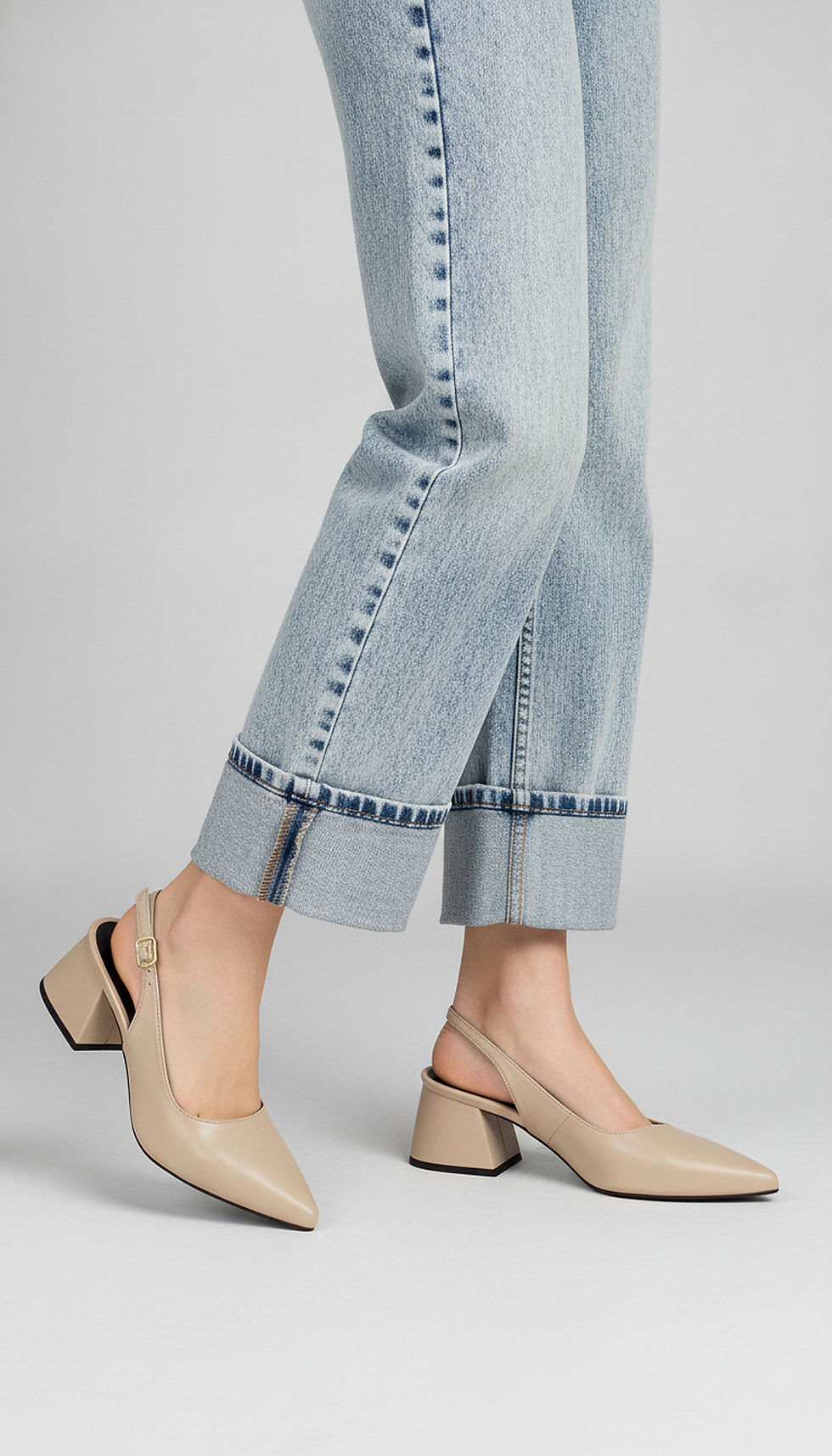 Thumbnail: Sapato Scarpin Slingback Salto Bloco - Bege