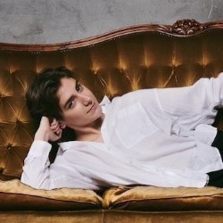 Sarah Keyworth - comedian