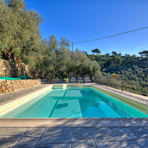 Villa Pantan per 7 persone con aria condizionata e piscina privata