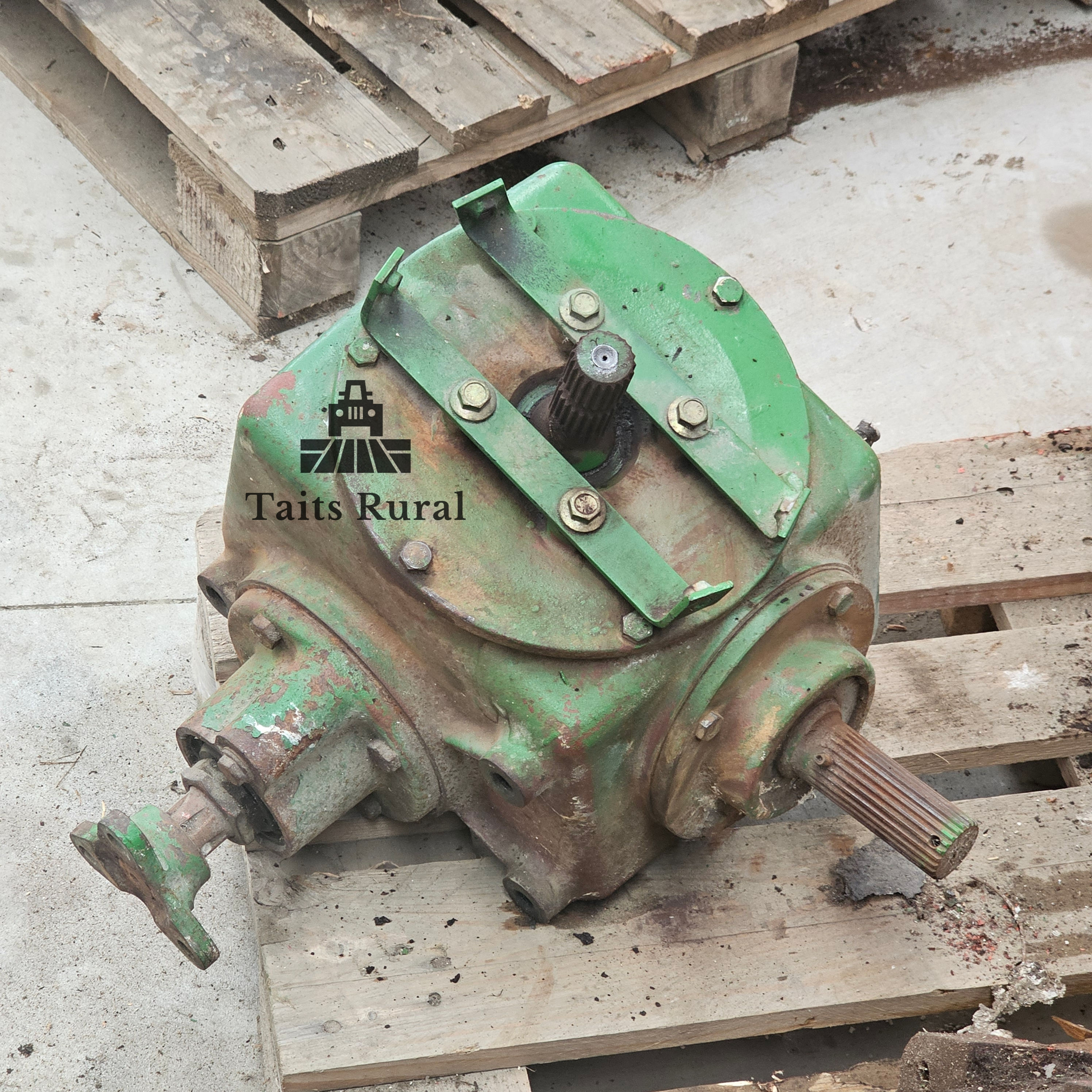 John Deere 1360 Gearbox 