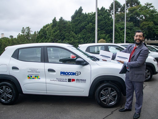 Procon Municipal recebe três novos carros e quatro tablets do Governo do Estado