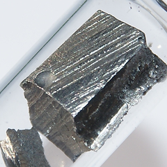 Neodymium metal.png