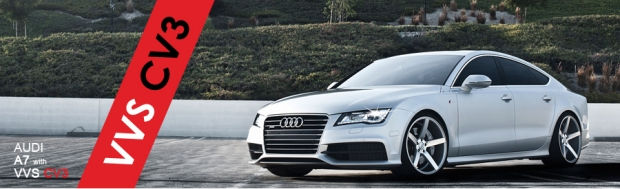 VOSSEN CV3を装着した銀色のクーペ
