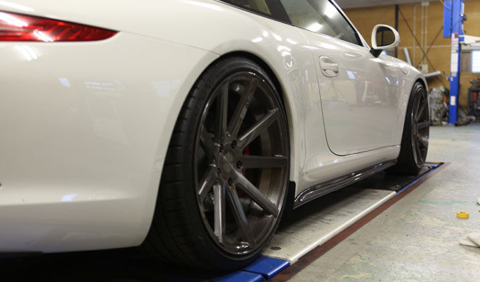 サムネイル： Kohlenstoff for PORSCHE 991 Carrera S　FULL BODY KIT