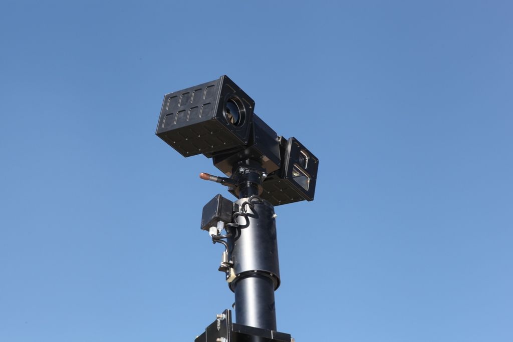 Vehicle Mast System