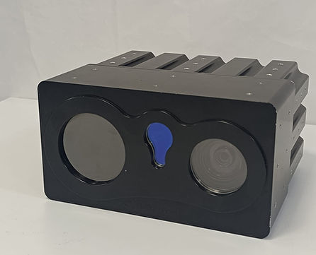 Night Sensor: UNCOOLED LWIR 12 μm 1280x1024 or 640x512; LENS 25-75 mm
1280x1024 FOV H*V (11,5°x9,3°~ 35,9°x28,5°)
640x512 FOV H*V (5,9°x4,7°~ 17,7°x14,1°)