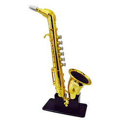 Saxofone de brinquedo