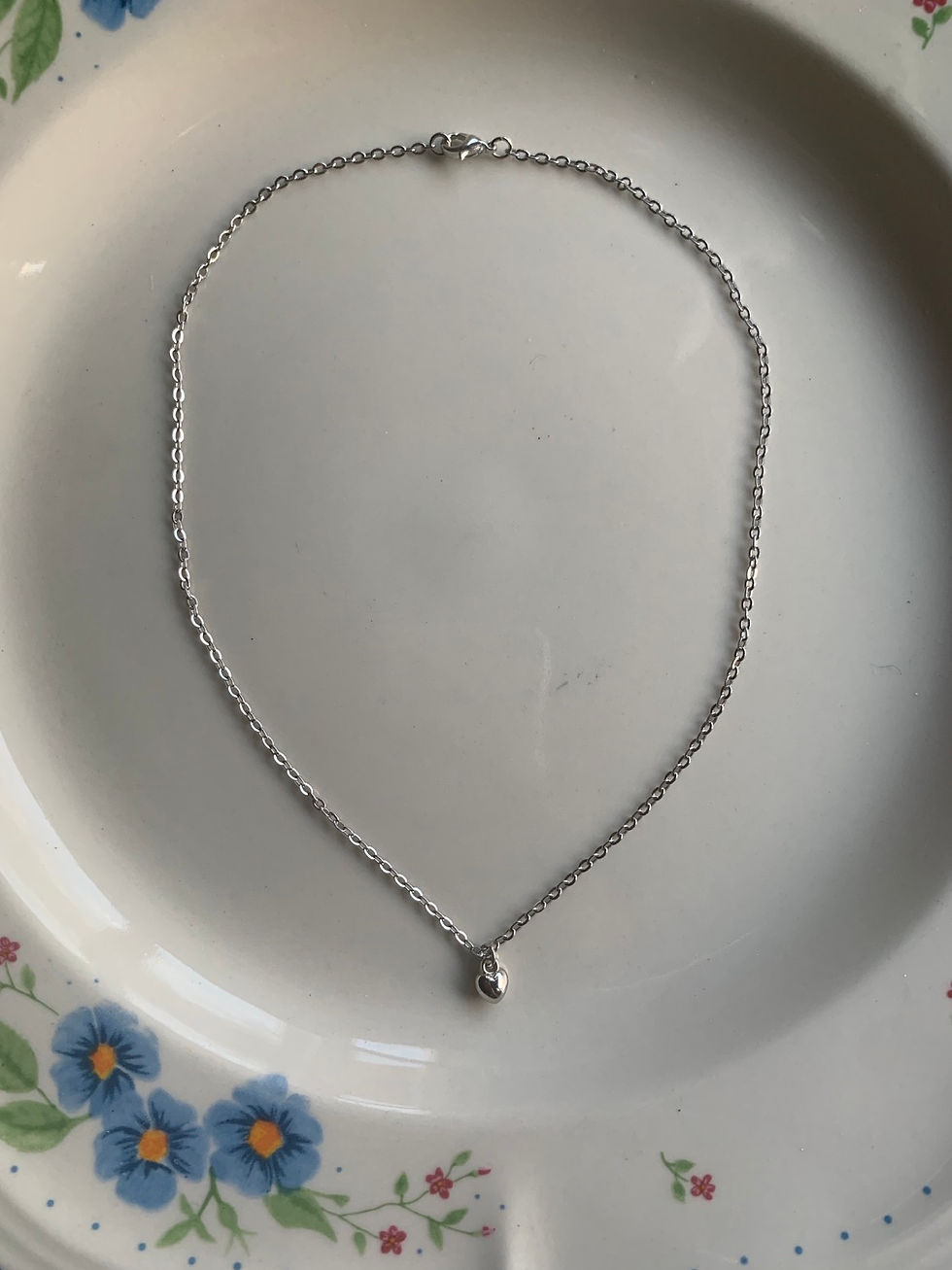 Thumbnail: dainty heart choker