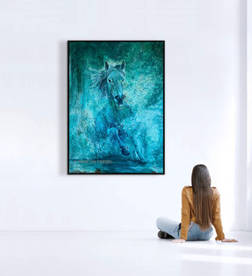 “SUMMER VIBE” by Heike Lin Triebel, 2022 – a white horse galloping through turquoise water, painted with acrylic, varnish, gauze, and oxidized layers on canvas.
