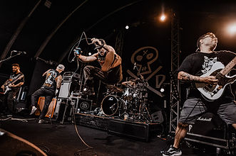 Hammers-HedPe.jpg