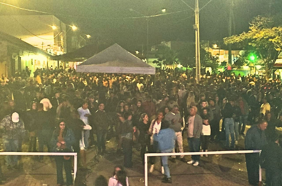 Sucesso de público e de espetáculos. Um resgate que mexe com o coração de um povo