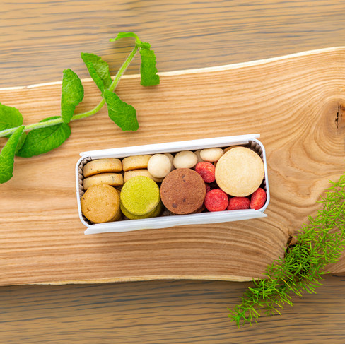 アインソフクッキー缶