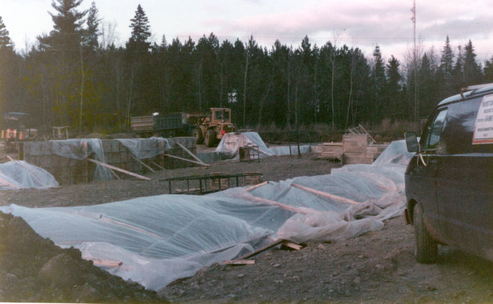 Vehicle maintenance/workshop building