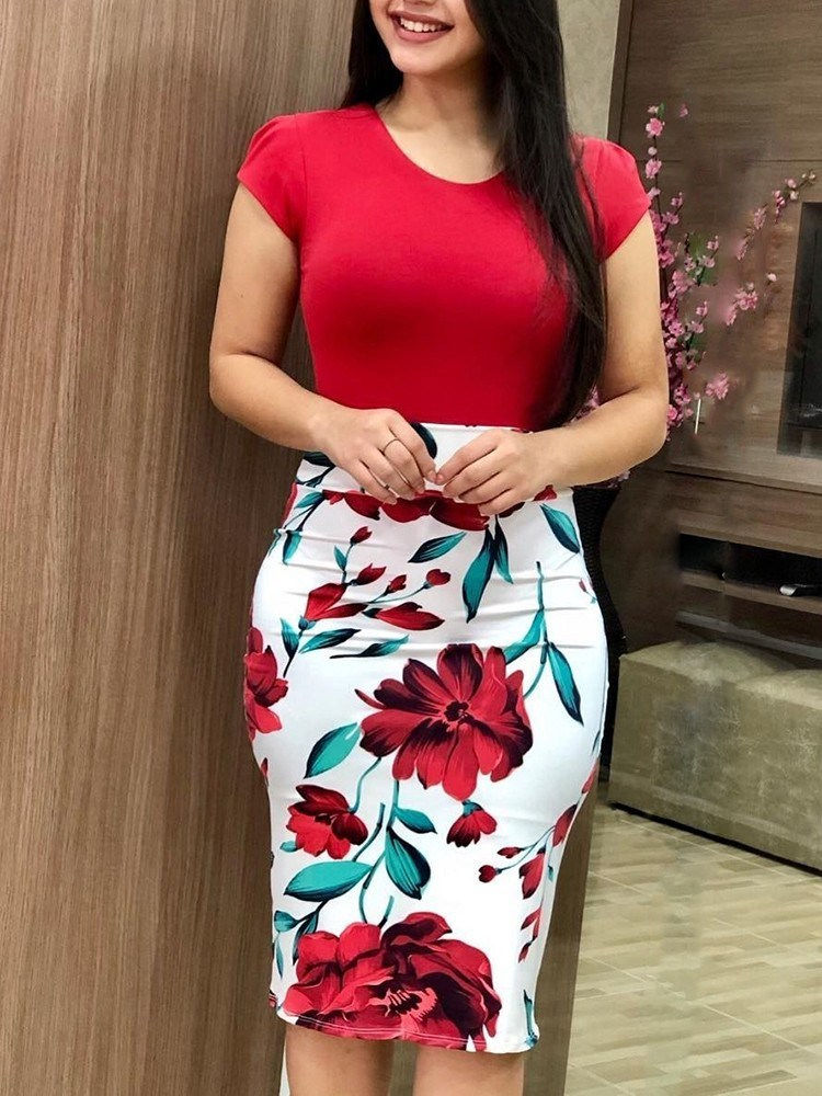 Thumbnail: European and American new women's color matching flower bag hip dress