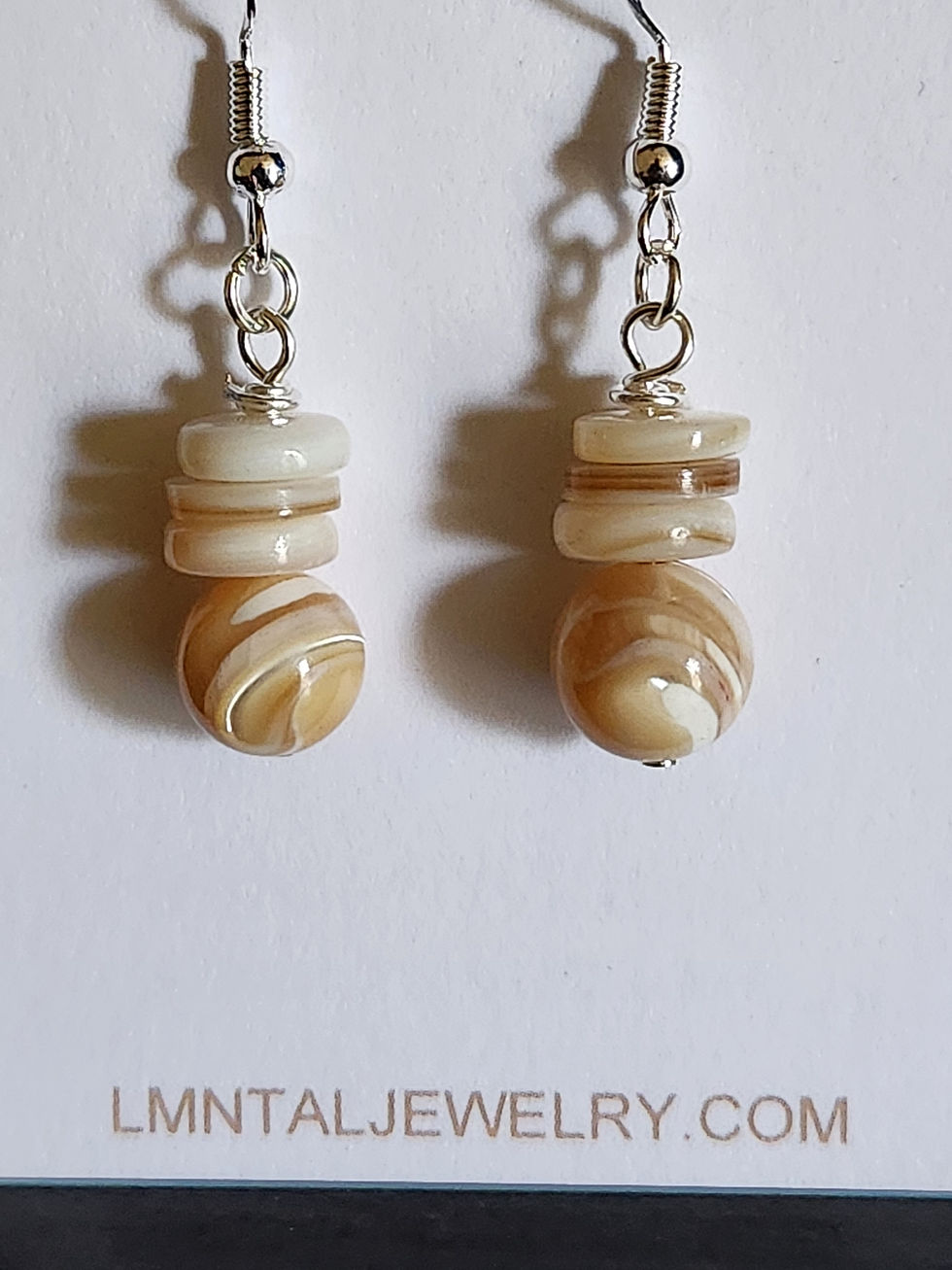 Thumbnail: Peach Shell and Mother of Pearl Beaded Earrings Petite Small Neat SS925 Hooks