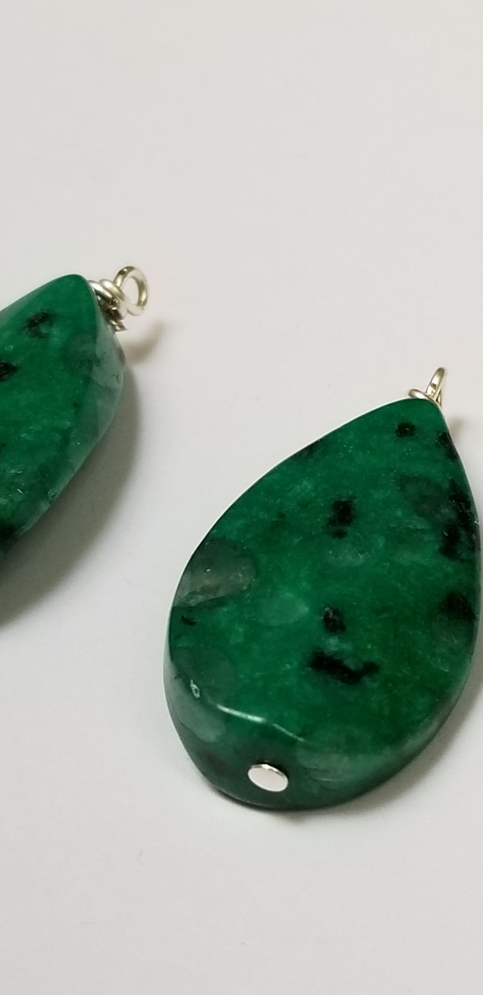 Thumbnail: Semi-Precious Emerald Green Dyed Kiwi Jasper Metaphysical Meditation Yoga