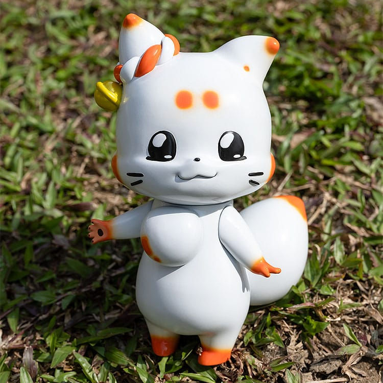 Little Fox with Two Tails Vinyl Figure Chibi Creature Tenko (Ember Toys)