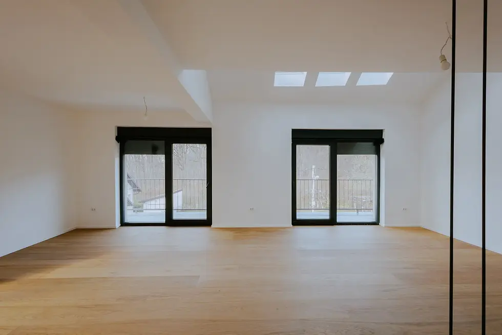 imgi_1_prodaja-interior-C_KlNMdN.webp