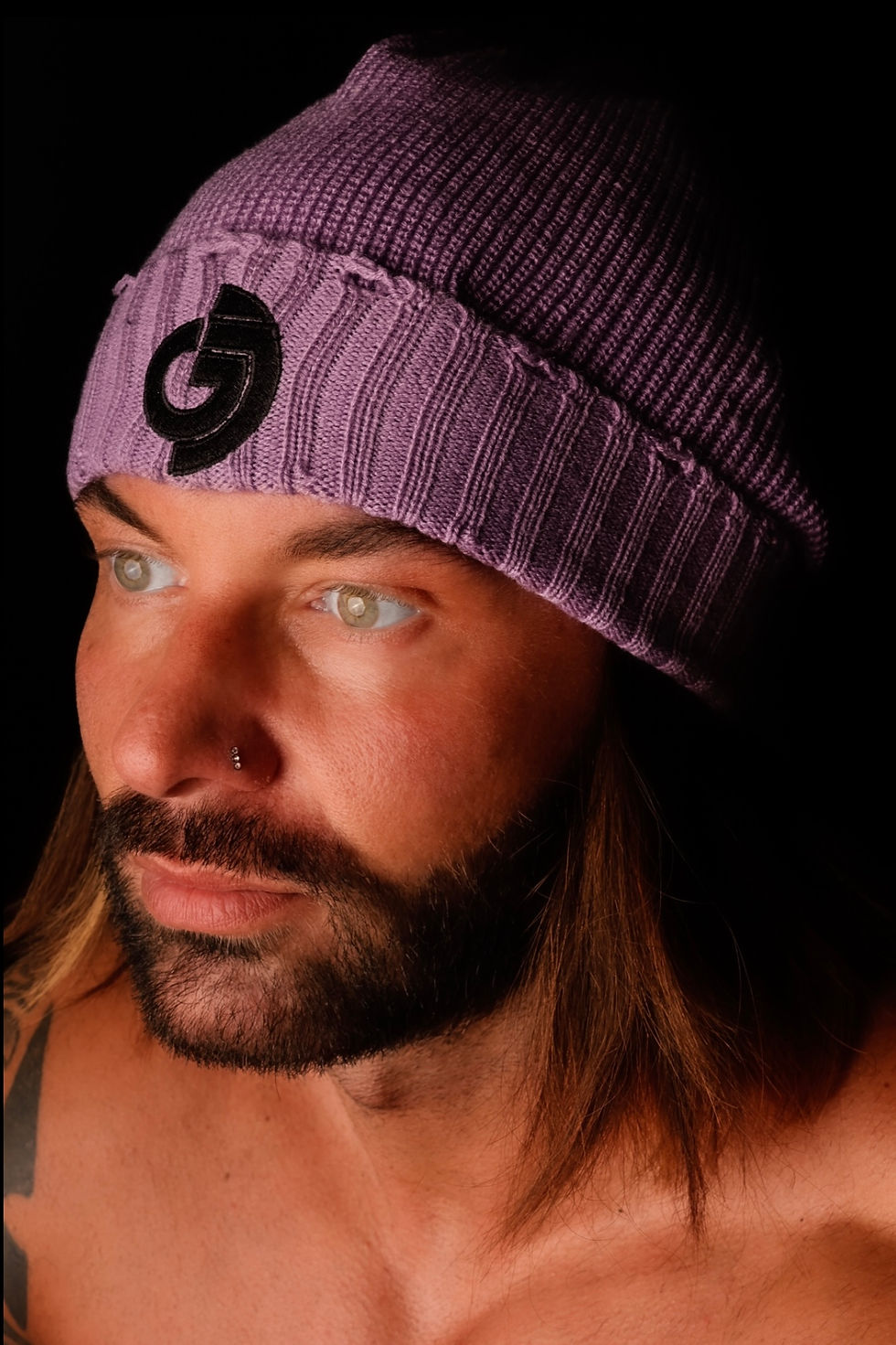 Thumbnail: Distressed beanie 