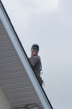 Calgary-Roofing-T-Manz