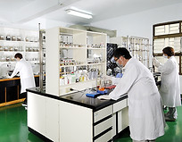 machine-4b.jpg