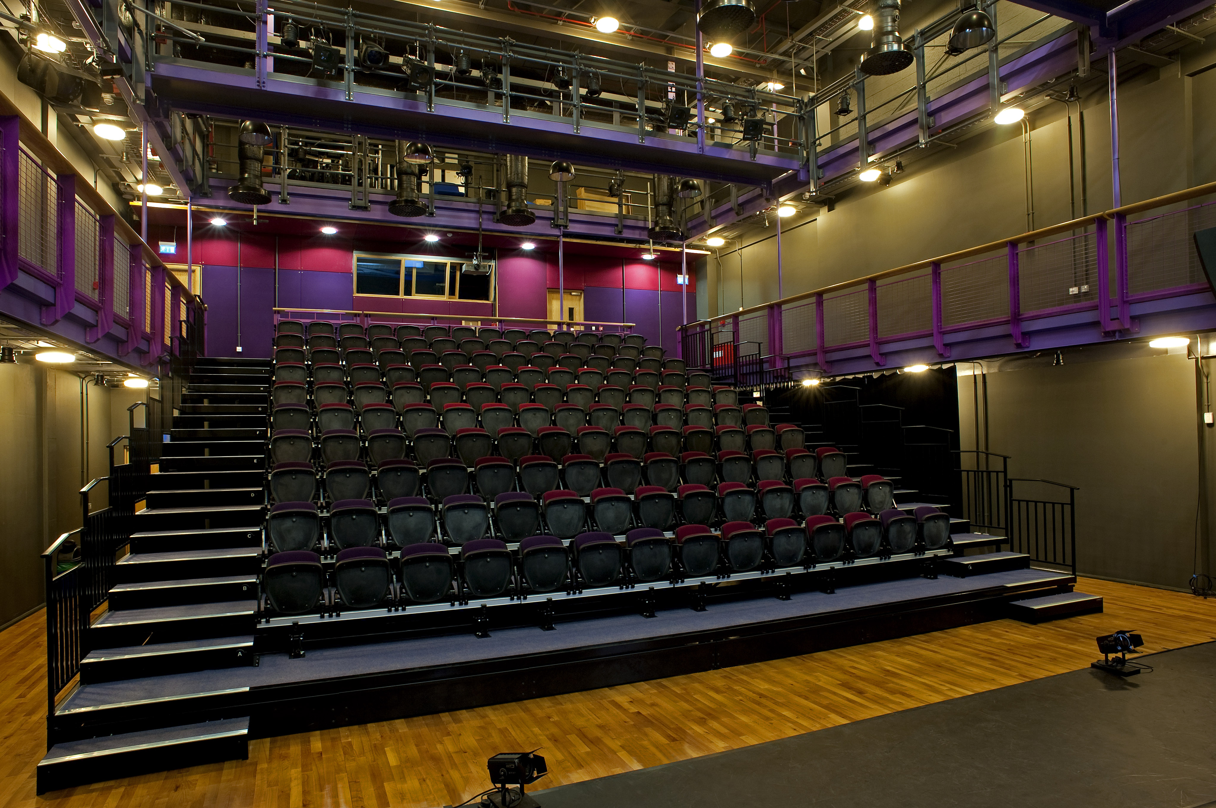 West Thames College