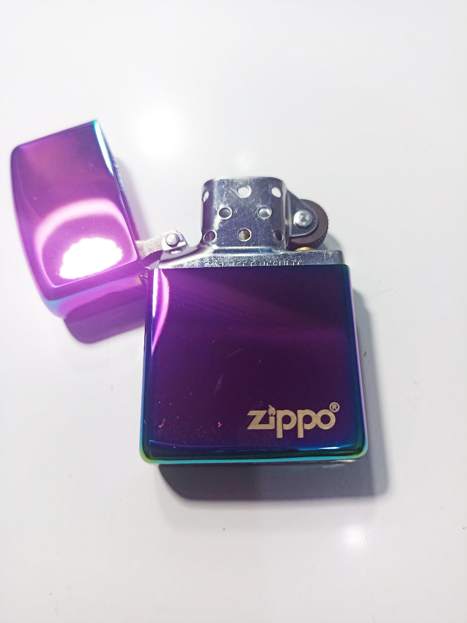 Thumbnail: Isqueiro Zippo Iridescente