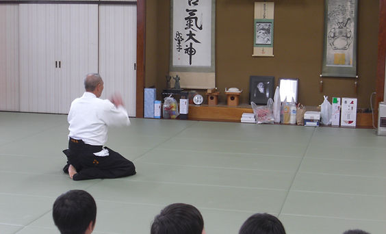 横山師範の稽古始めの礼
