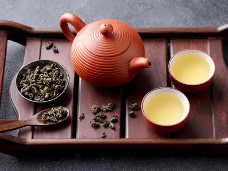 O Chá Oolong e sua Contribuição Evidenciada na Perda de Peso em IndivÃduos com Sobrepeso e Obesidade