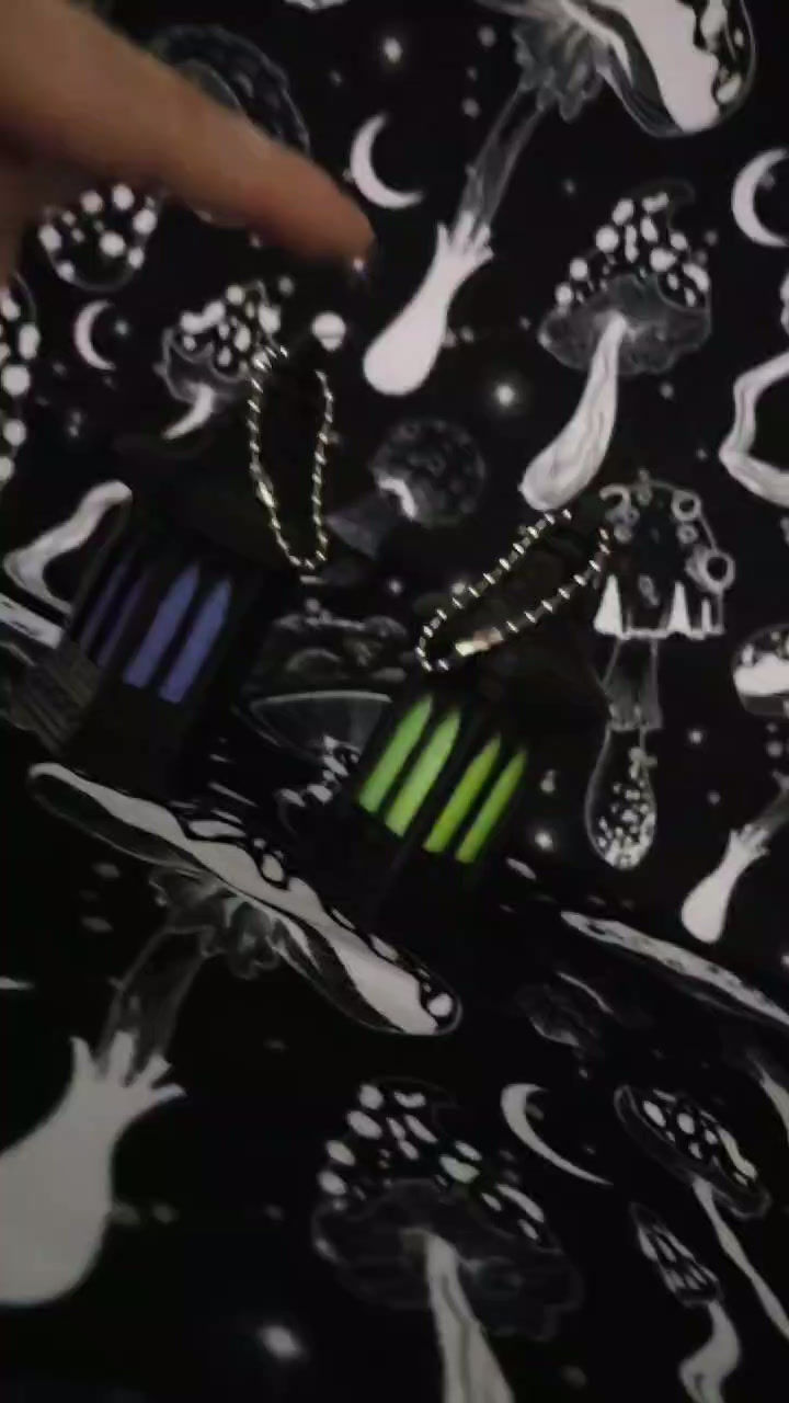 Thumbnail: Light Up Gothic Lantern Clicker 