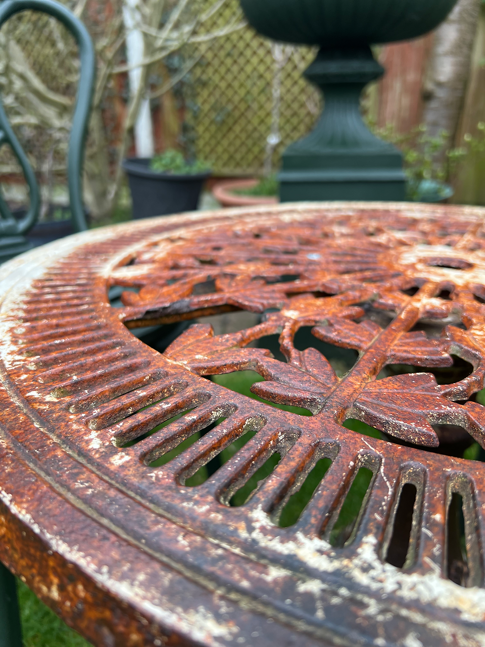 Thumbnail: Cast Iron Patio Set