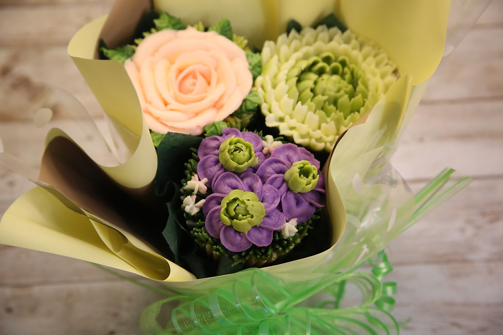 Thumbnail: Small Luxury Bouquet
