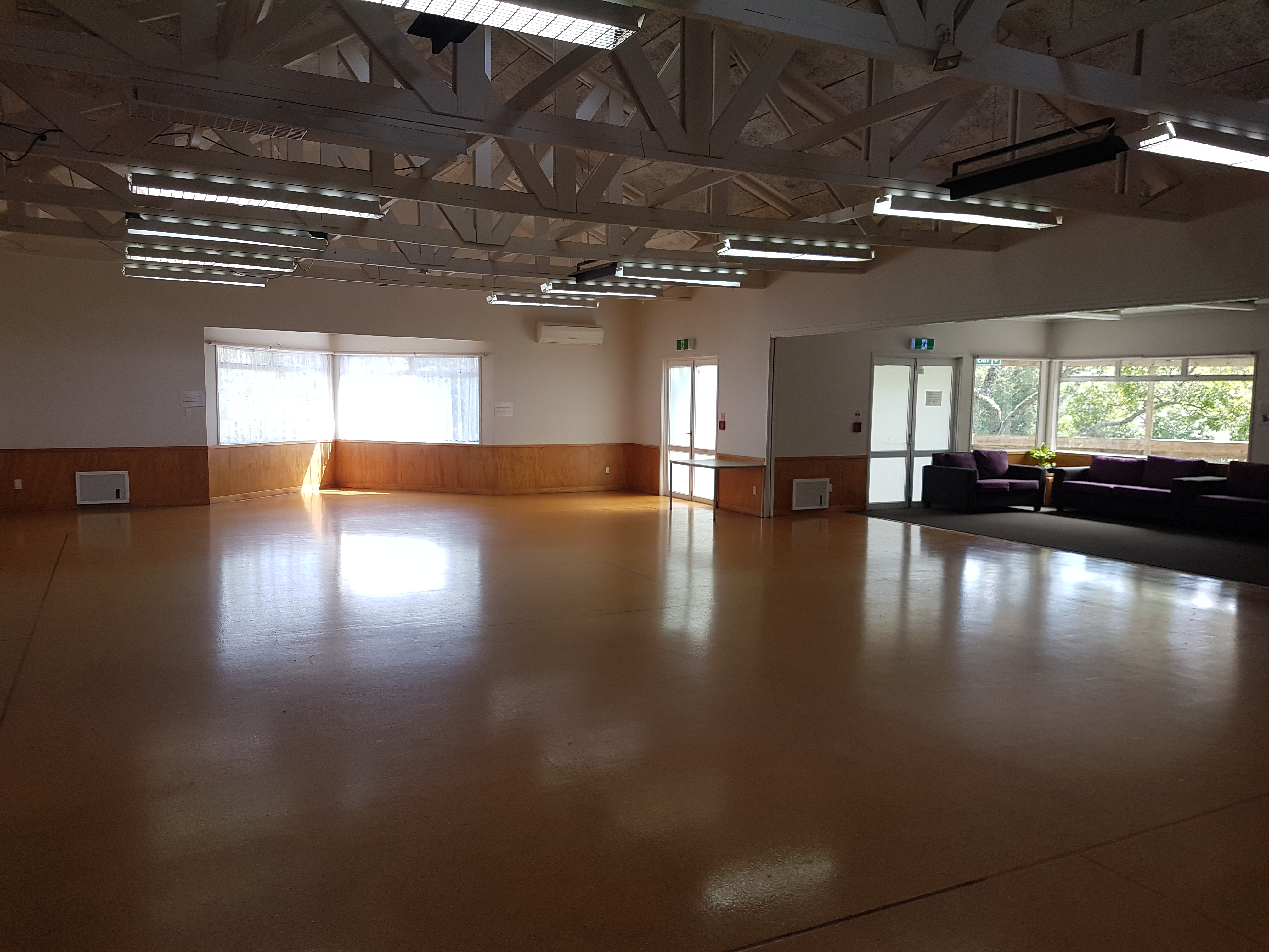 Affordable room hire Bayview Community Centre