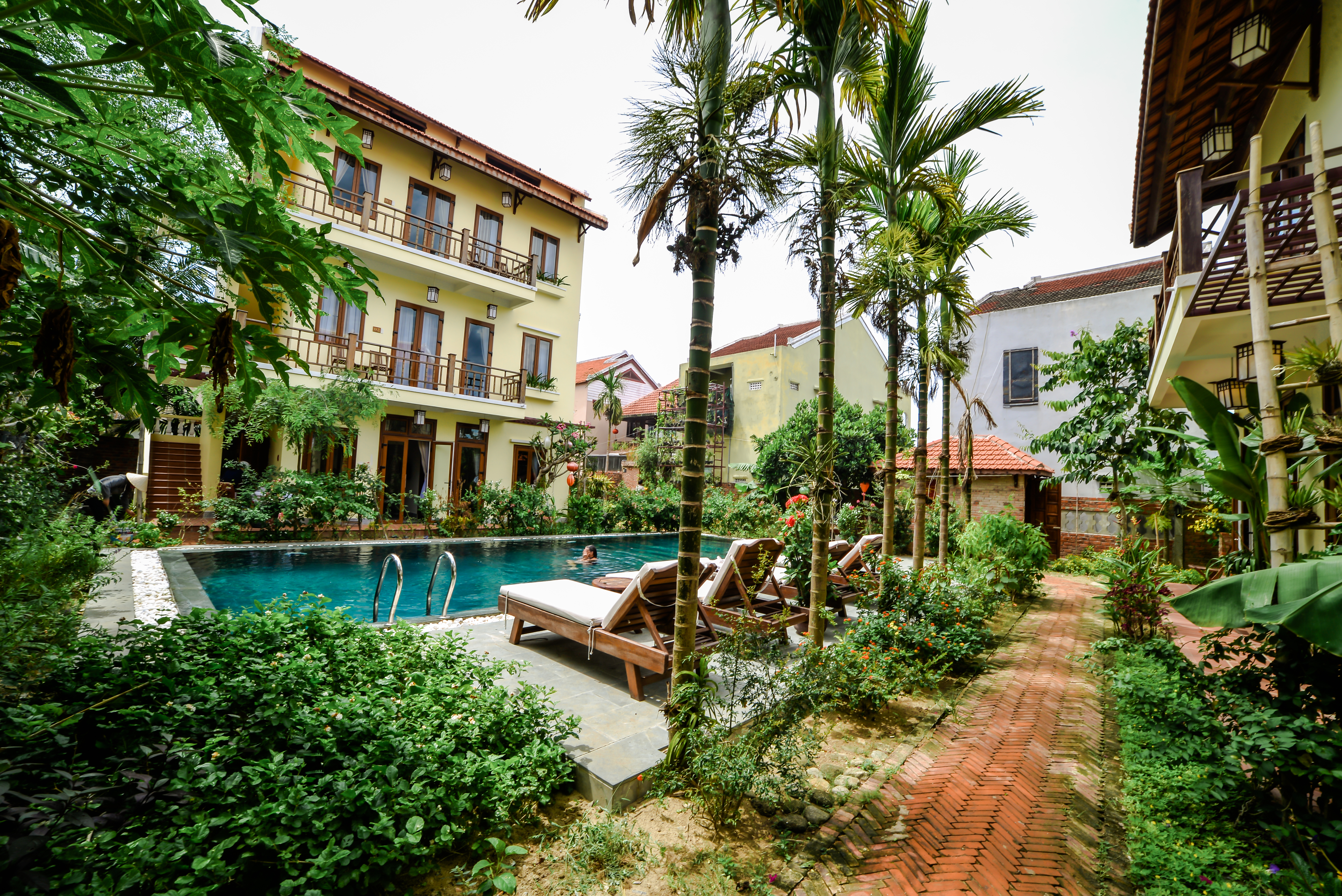 Villa Orchid Garden Riverside: 4 Star Luxury Resort in Hoi An, Vietnam