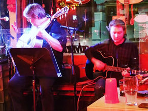 Amazing jam night at Mariposa!🎵🎸🎶🎼🎤🪕🎻
