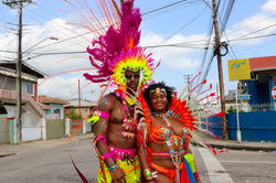 Carnival couple